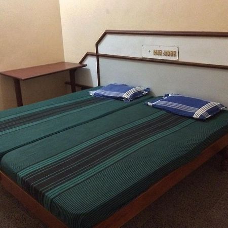 Dharapuram Sakthi Lodge المظهر الخارجي الصورة